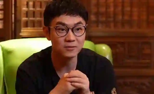 事实证明，单飞后师傅赵<em>本山</em>的话敲打了他