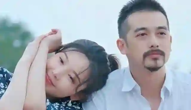 原来他俩是夫妻！巅峰时期传出喜讯，结婚恩爱9年零绯闻