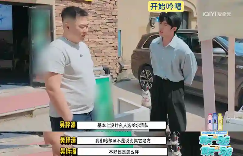 高颜值、有能力，咖啡店都是这样的员工就好了…