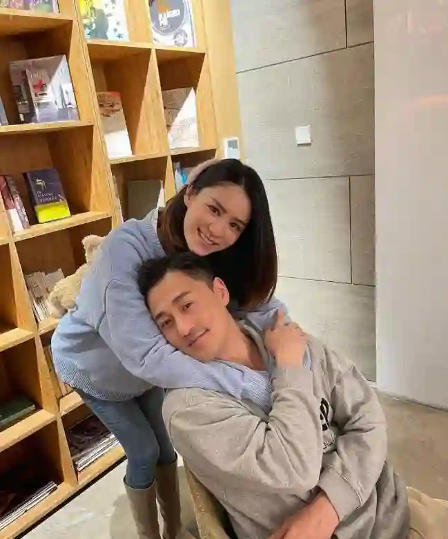张馨月回应换保姆质疑：谣言止于智者，做事做人问心无愧