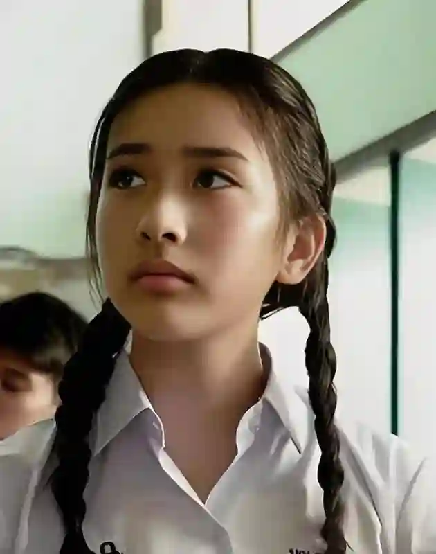 陈冲小女儿许文珊，也是极少数美过明星妈妈的星二代