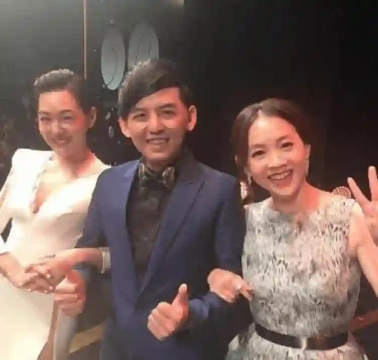 黄子佼喜忧参半，刚获得超半数受害者的谅解，就传出离婚的消息