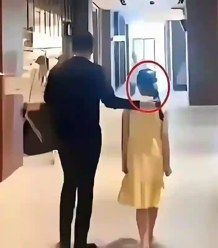 全网嘲小玥儿土？和小S家女儿一比，谁穿对了10岁？