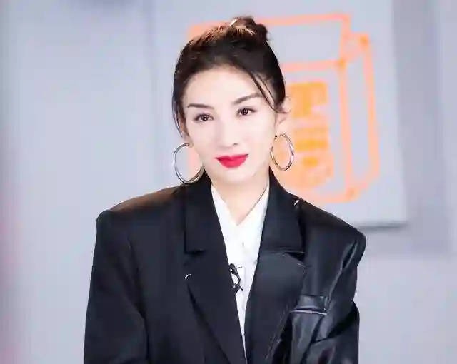 三遇渣男情路坎坷，