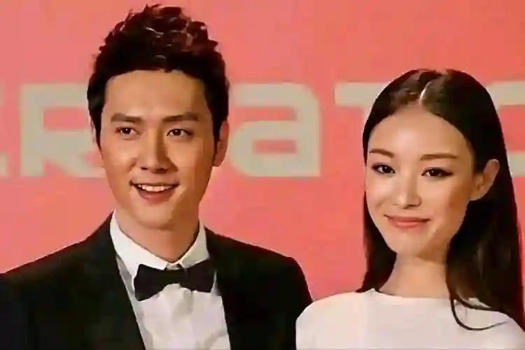 4年赚13亿，和冯绍峰离婚后的赵丽颖，为何不要儿子的抚养权？