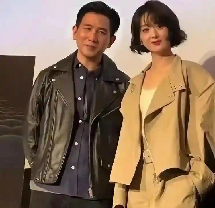 这一次，赵丽颖的态度，终究没给一声不吭的赵德胤留一丝体面！