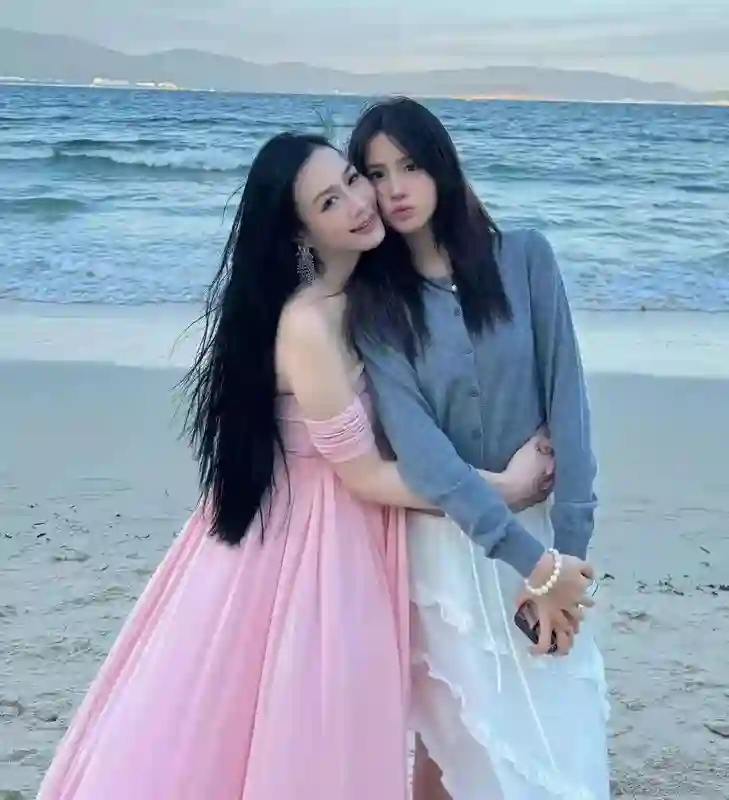 钟丽缇真的太会生了！3个女儿颜值身材一个比一个正，15岁考拉不输妈妈年轻时