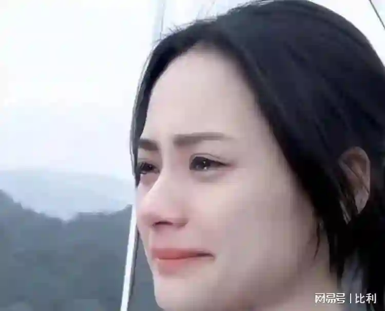 阿娇一个人独居北京3居室，自称比香港要便宜，44岁仍想怀孕生子