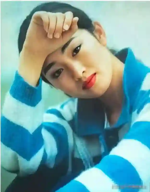 22岁巩俐到底多勾人？看她把张艺谋迷到抛妻弃女的旧照就懂了！