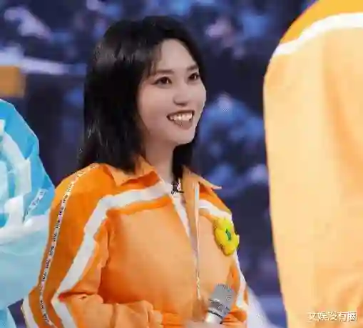 李雪琴方霸气回应“网友实名举报李雪琴公司财务问题”：法院见！
