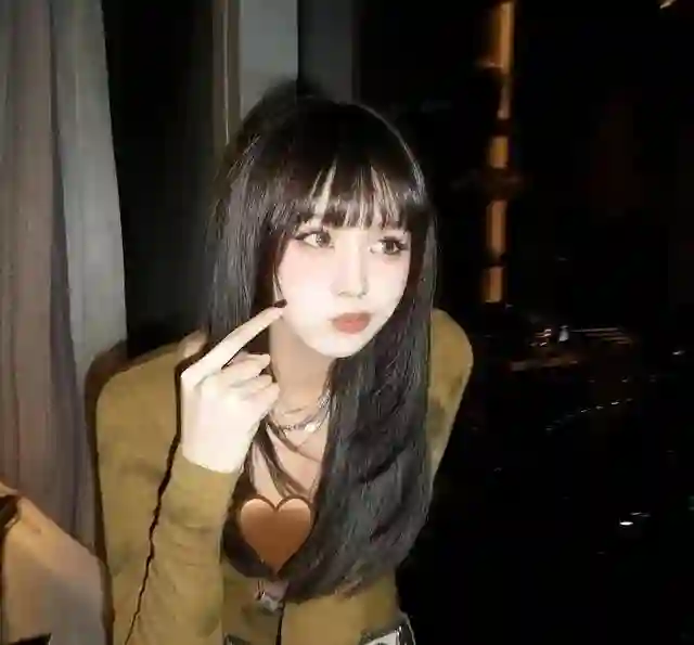 汪峰的大女儿集中了父母的优点，越大越美，简直是绝世美女