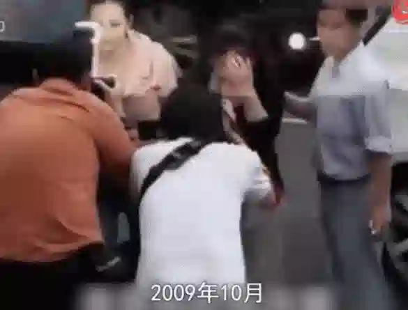 萧淑慎自曝丈夫多次出轨，4年没夫妻生活不离婚，因“他还爱我”