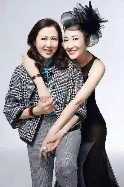 王一博于适背后的女大佬，电影圈最会赚钱的制片人陈祉希