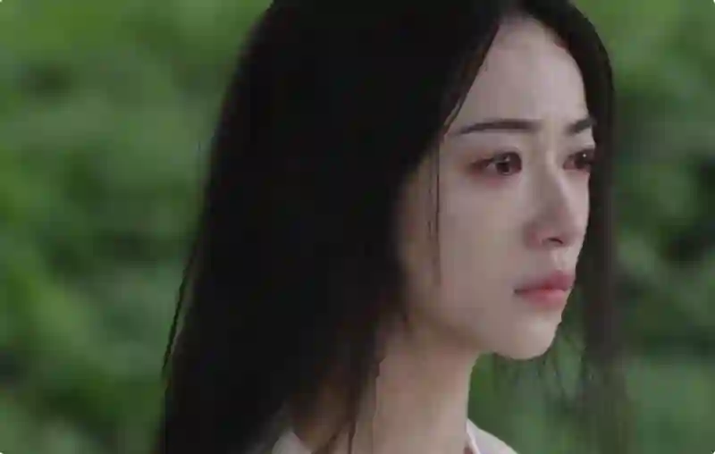 “颜值高是美女，脖子一露全毁形象，5位女星短脖尴尬曝光！”