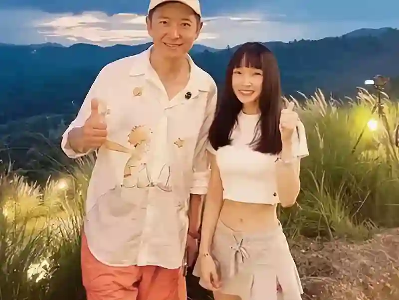 55岁戴军现状：隐居泰国与瞿颖做邻居，暗恋李静16年，如今还单身
