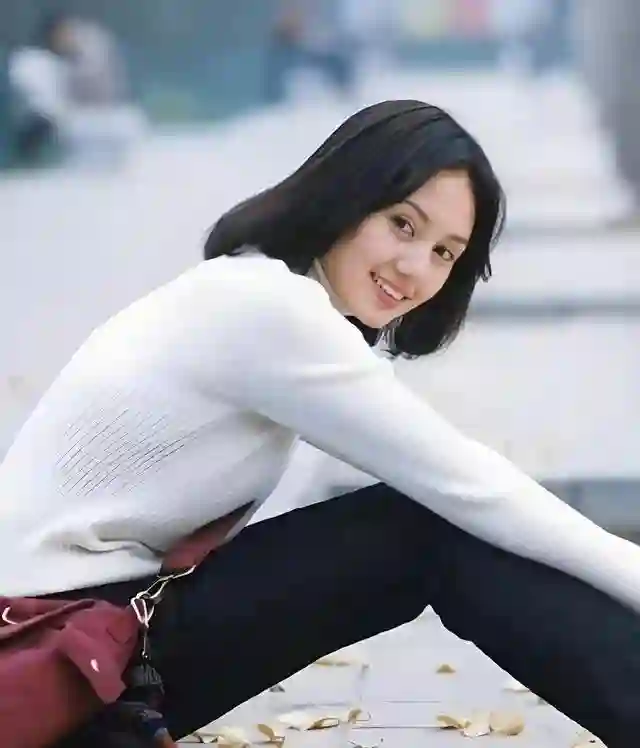 袁泉算不算顶级大美人？看她和刘诗诗俞飞鸿的合影，答案一目了然