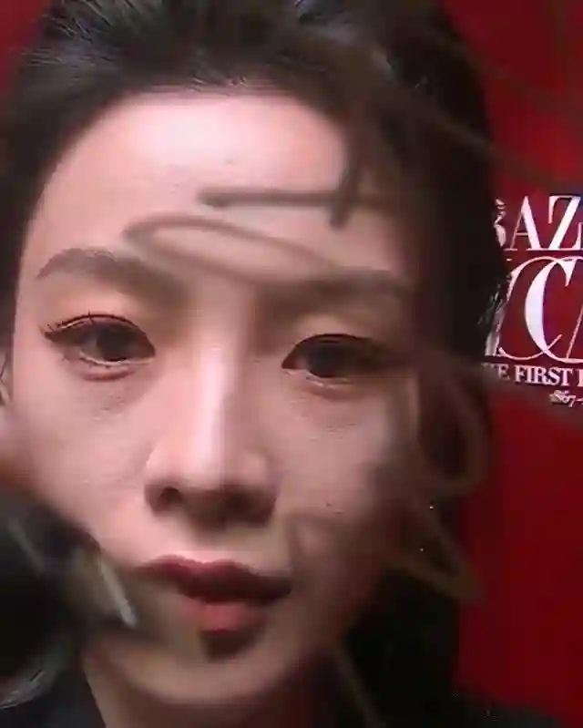 芭莎红毯镜头下的女星，真实堪比照妖镜，杨幂躲了，孙俪扛住了