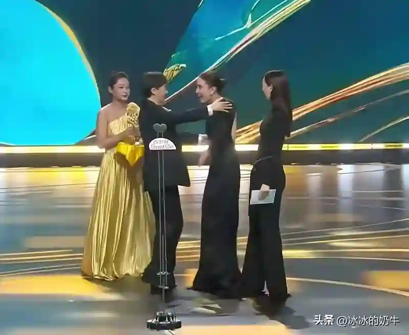 这童瑶实力真强？能当宋佳、马伊琍、闫妮评委？引发热议