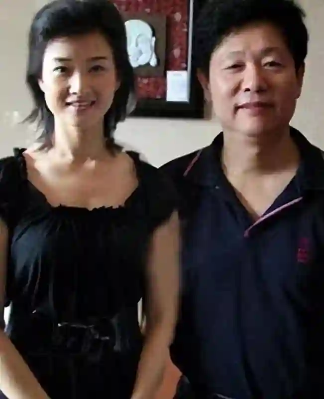 没想到“销声匿迹”11年，与丈夫相约丁克的宋祖英，已成人生赢家