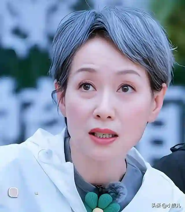 同样是双料影后，看到叶童的清醒，对比“飘了”的赵丽颖高下立判