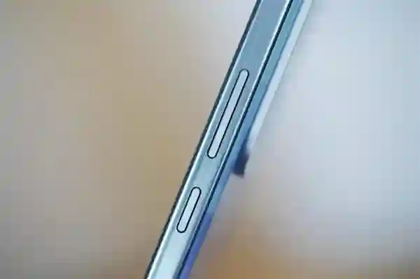 最强2K直屏手机！iQOO Neo10 Pro+图赏