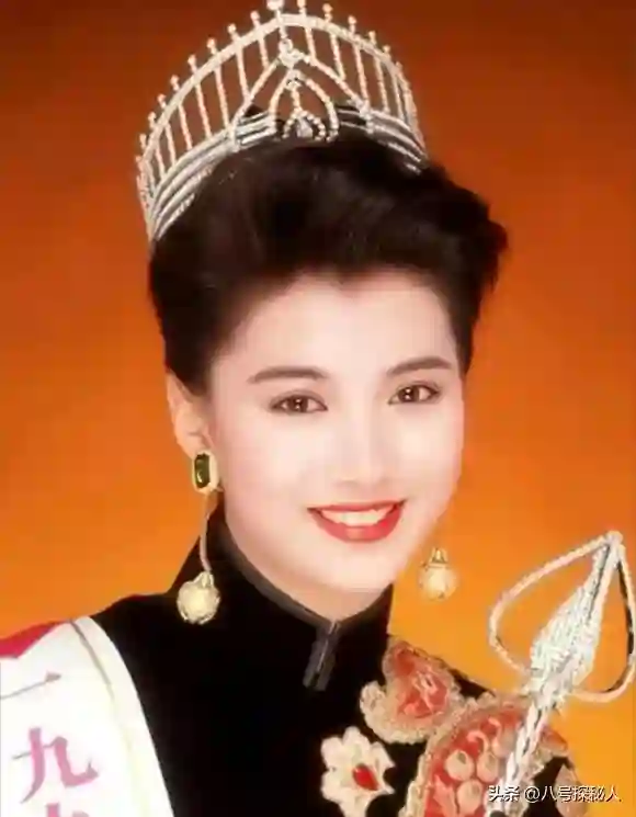 得罪成龙、骂过王晶，承认做“小三”，“霸王花”的人生有多豪横