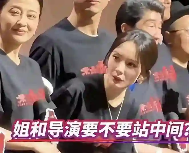 为什么赵丽颖不合群被夸刘亦菲不合群被骂？外交部的评价一针见血