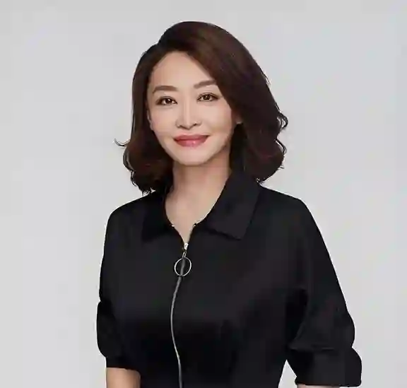 八竿子打不着的4对明星是夫妻，冷门程度超乎想象，太让人感到意外