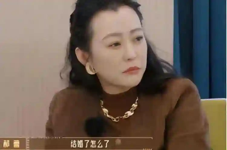 郝蕾一句话，扯下了内娱最后一丝“体面”，邓超成众矢之的
