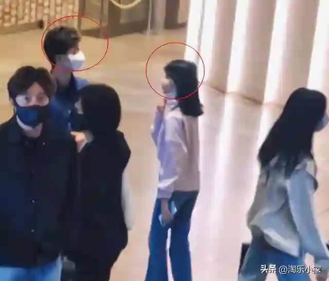 上海街头偶遇陆毅郭京飞两家！鲍莉短发眼镜惊艳众人，知性又优雅
