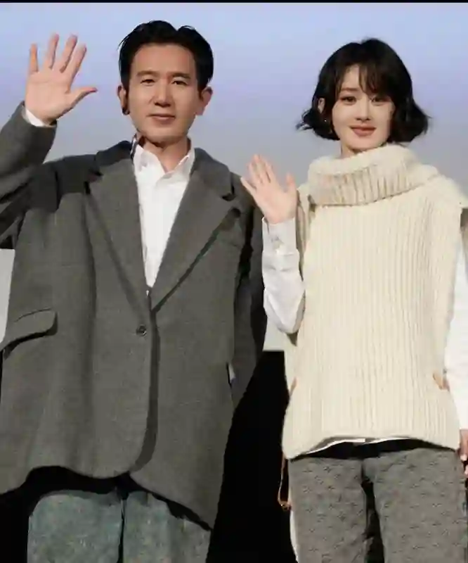 赵丽颖“隐婚瓜”再升级！带儿子郊游疑似赵德胤陪同，双方未回应