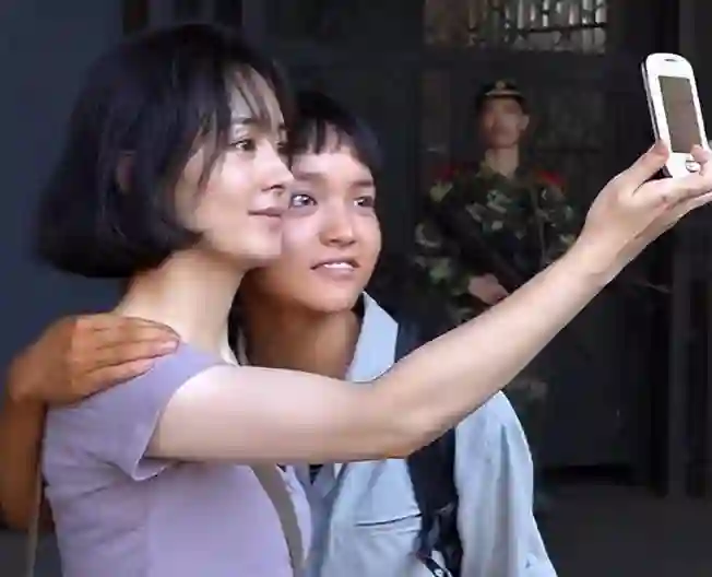 风水轮流转！赵丽颖怎么也想不到，竟会以这种方式沦为“笑话”