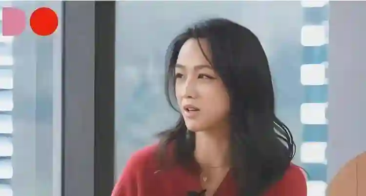 汤唯消失15年，45岁现状曝光:离开娱乐圈的日子，在乡下种菜养鸡