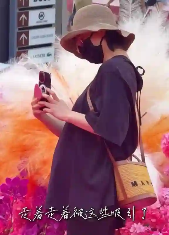 40岁演员侯梦莎快生了！挺超大孕肚逛街，自曝怀孕后反应慢三拍