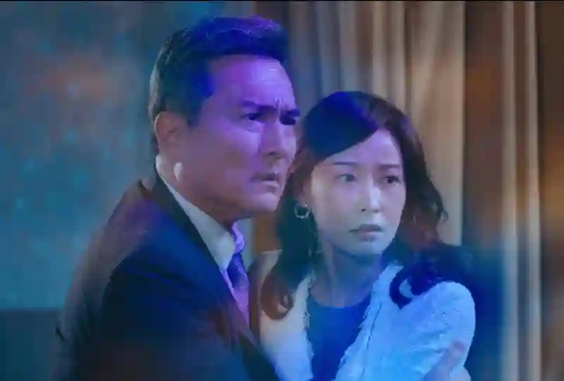 TVB视后姐姐大跳钢管舞，女人味十足！自爆患严重肩周炎使劲拉筋！