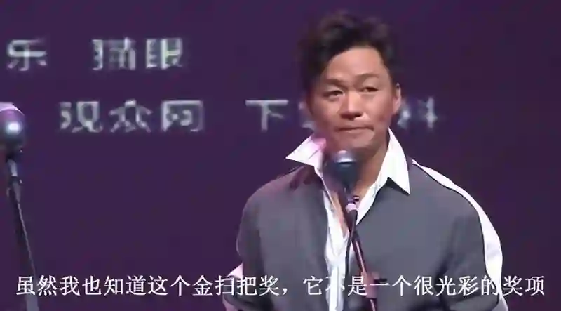直到看到王宝强孩子的照片，才发现，是谁的根本不用问，一目了然