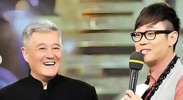 43岁的大鹏，面相变了！事实证明，单飞后师傅赵本山的话敲打了他