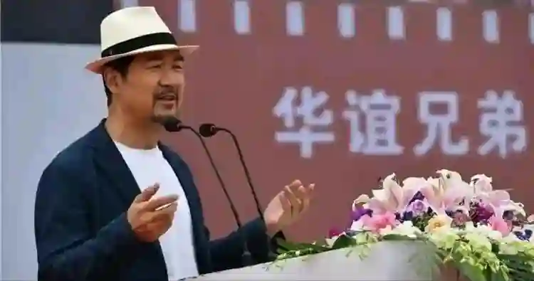 对赌协议成为“催命符”，冯小刚赔了1.68亿，28岁女星被逼自杀！