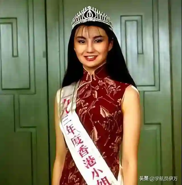 万万没想到，单身未育的张曼玉，如今在60岁活成了人生赢家