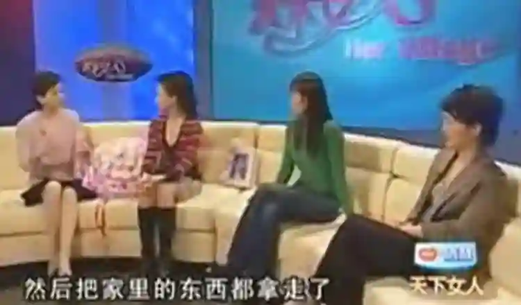 没想到，“销声匿迹”11年，与丈夫相约丁克的宋祖英已成人生赢家