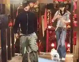 好久不见熊黛林，双胞胎女儿差距越来越大？