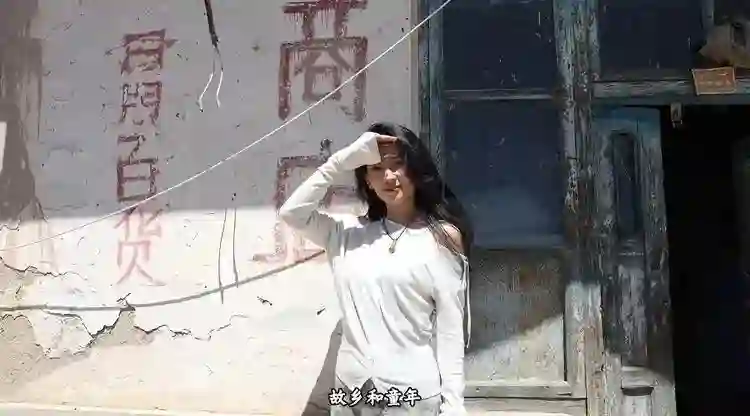 森林北携母亲回哈密老家，自曝自己是农村人！汪峰眼光真不错！