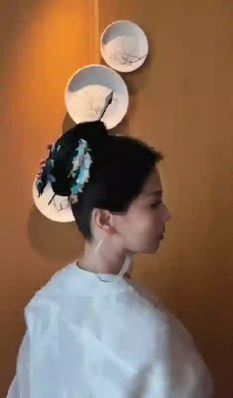 刘涛簪福州“三条簪”化身飒爽侠女，凌厉眼神诠释坚毅风骨