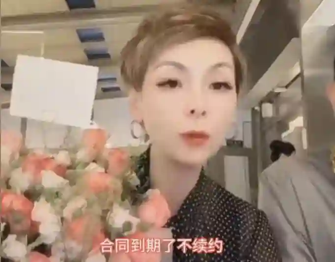 麻六记关店原因被扒，合同到期遭商场清退，汪小菲到处出差寻机会