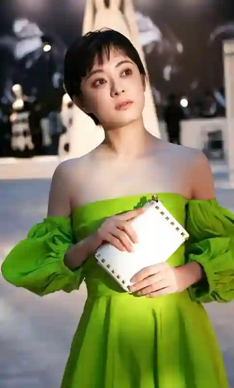 孙俪年轻时候魅力这么大！多位男星对她念念不忘，最后却选择邓超