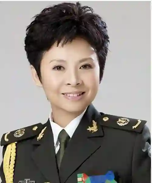 赖昌星曾毁了2个优秀女星，一个被誉甜歌皇后，另一个是当红演员