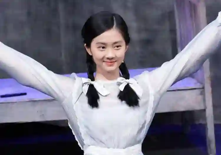 黄多多被曝出演《边城》，网友觉得她自带优势，会爆成05后顶流花