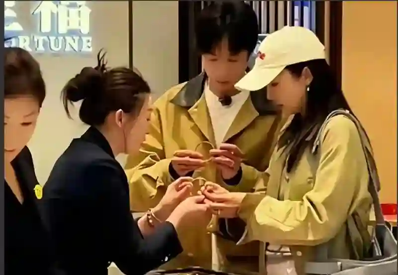 官宣仅3天！董璇二婚老公过往就被扒个干净，这次她又看走眼了？