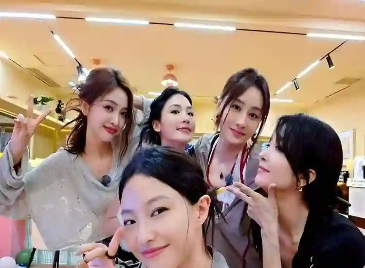 五十一岁生日夜闯昆仑山 陈德容在争议漩涡中绽放
