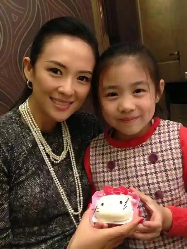 章子怡一觉醒来天塌了！知名导演曝一线女星耍大牌，网友细扒炸锅